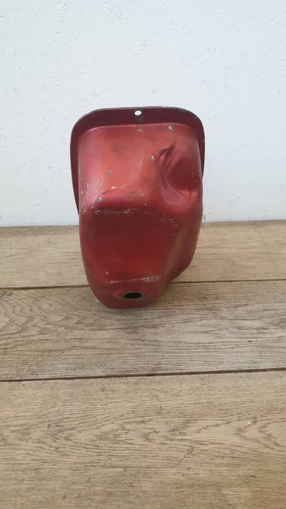 Serbatoio Vespa rosso S.L Piaggio (7)