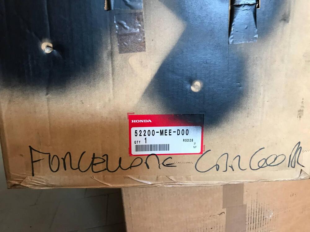 Forcellone Honda CBR 600 RR S.L (4)