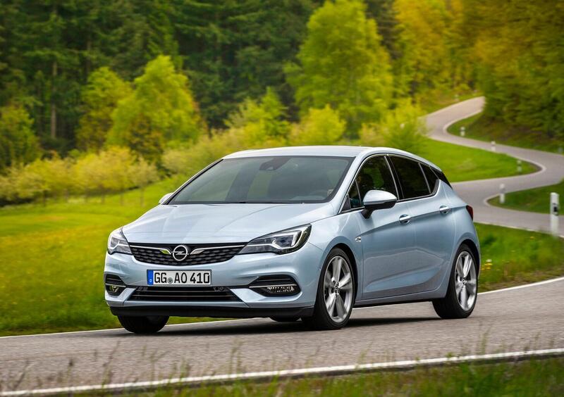 Opel Astra (2015-22) (8)