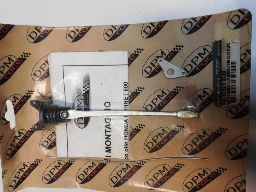 Tappo carico olio Honda Hornet 600- De pretto