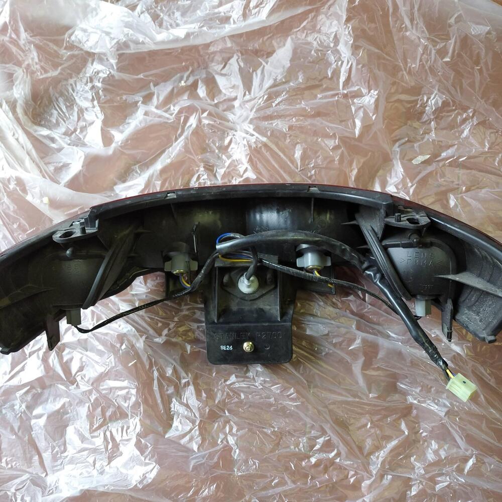 FARO POSTERIORE COMPLETO YAMAHA (2)