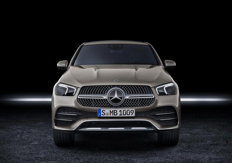 Mercedes-Benz GLE Coupé (2020-->>) (17)
