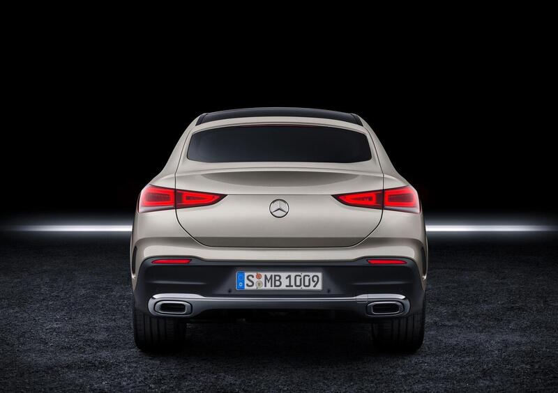 Mercedes-Benz GLE Coupé (2020-->>) (19)