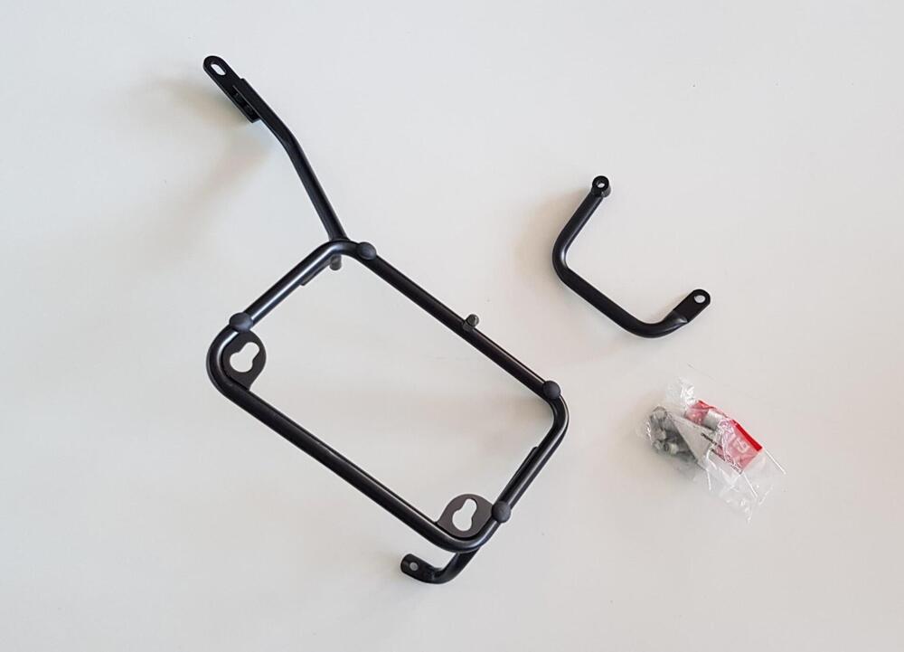 Baule laterale Aprilia (2)