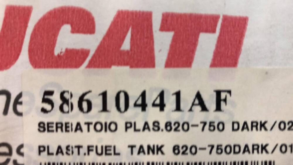 Serbatoio plastica MONSTER 620 750 Ducati (4)