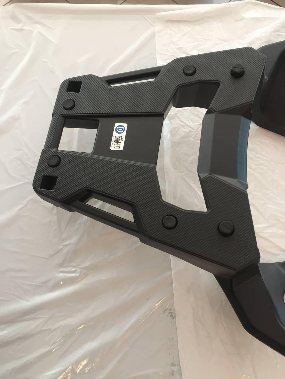 Portapacchi X-adv Honda (3)