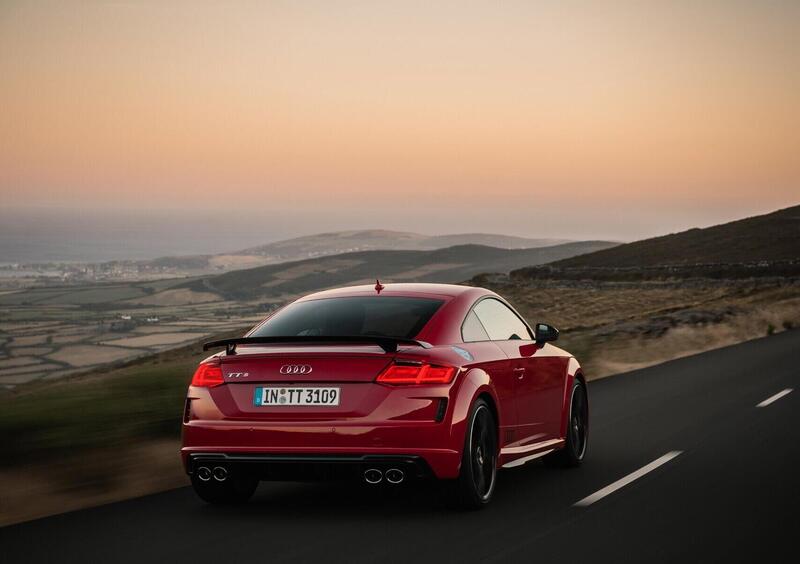 Audi TTS Coupé (16)