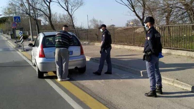 Porta la spesa alla &quot;fidanzata&quot; ma...non ricorda nome e indirizzo. Stra multato a Rimini