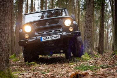 MW Motors Spartan. E la UAZ Hunter diventa elettrica...