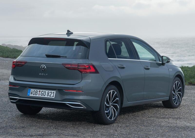 Volkswagen Golf (2019-->>) (6)