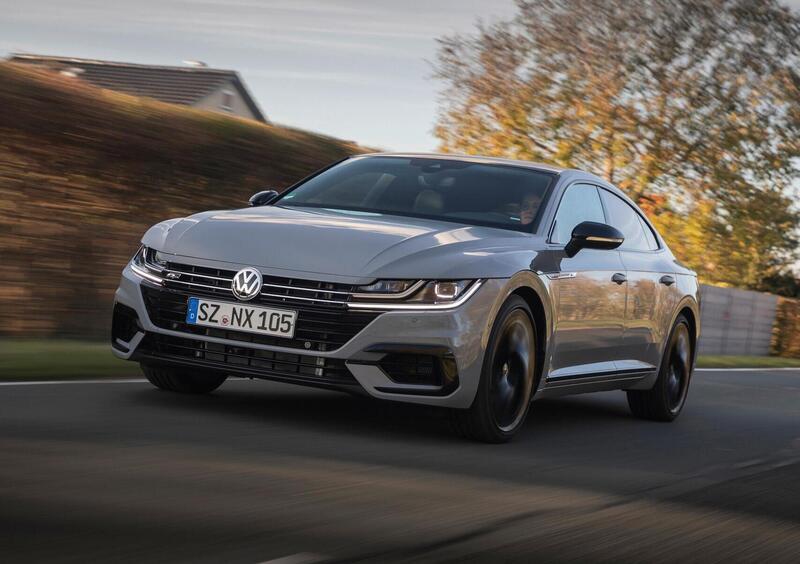 Volkswagen Arteon (2017-21) (31)