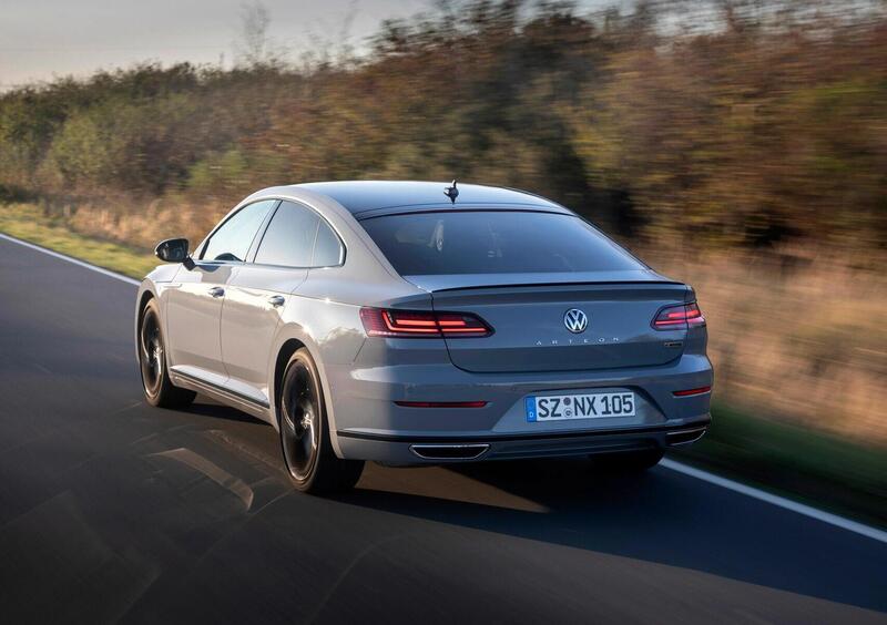 Volkswagen Arteon (2017-21) (33)