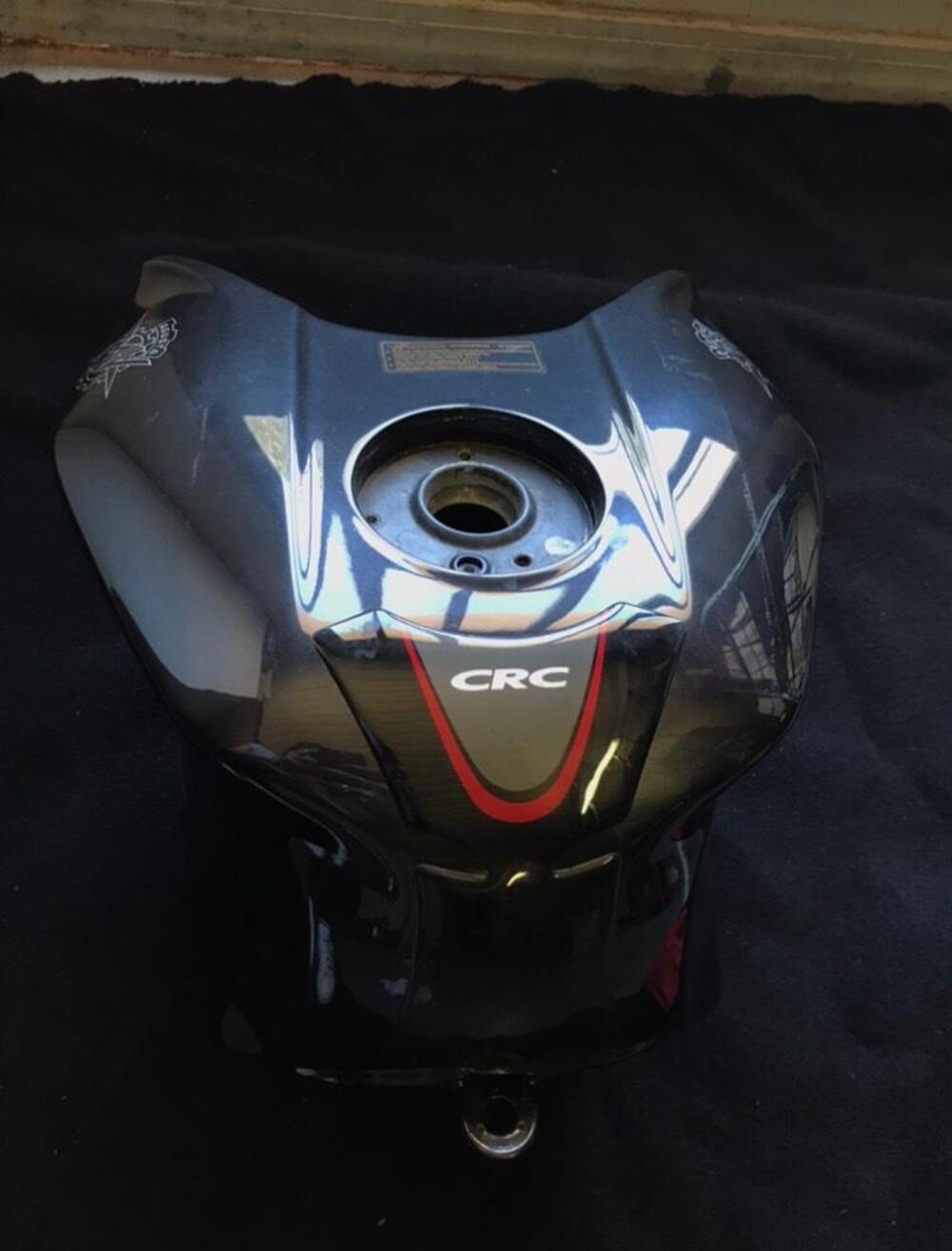 Serbatoio nero MV F4 seminuovo MV Agusta (2)