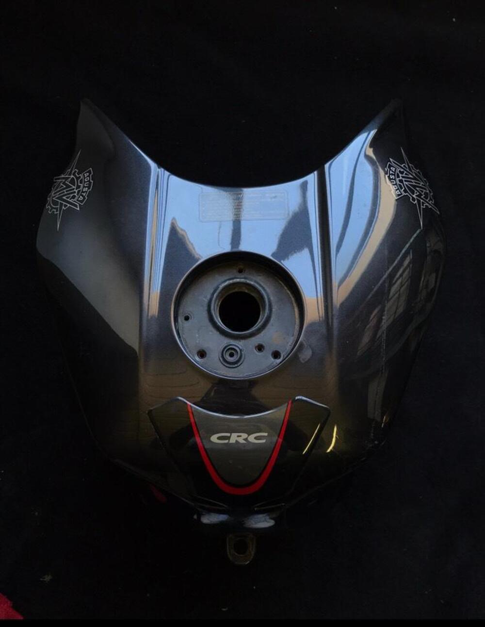 Serbatoio nero MV F4 seminuovo MV Agusta (5)