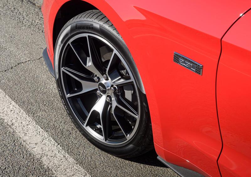 Ford Mustang Cabrio (2015-24) (16)