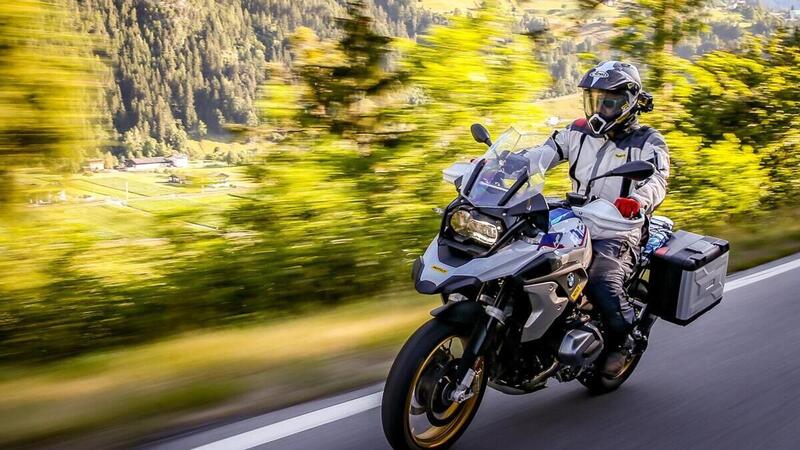 In Baviera si torna in moto. Le raccomandazioni della Polizia