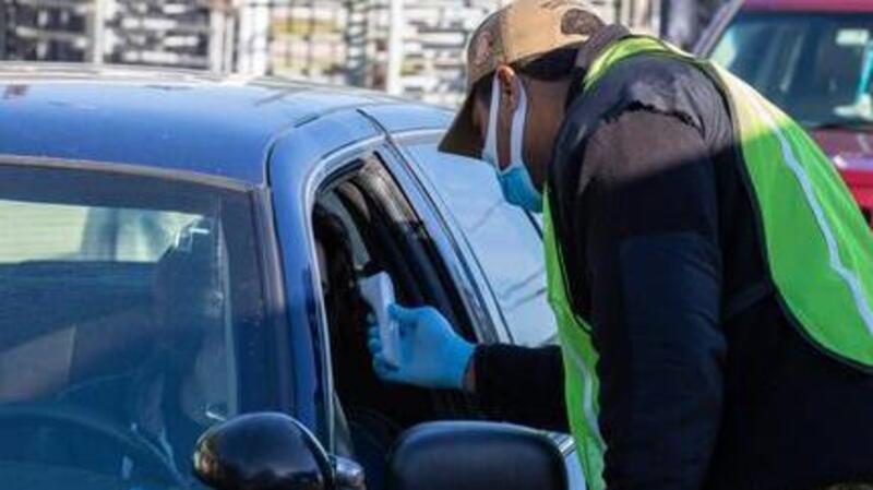 Liberi di salire in auto, moto o bici per spostarsi nell&rsquo;Italia di Fase2: con mascherina e autocertificazione [regole e multe]