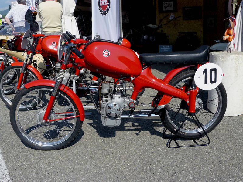 Il Motom 48 a quattro tempi era diffusissimo sulle nostre strade ed &egrave; logico che sia stato largamente utilizzato nelle gare in salita. Tra il 1959 e i primissimi anni Sessanta &egrave; stato grande protagonista nel Campionato Italiano della Montagna, cogliendo importanti vittorie