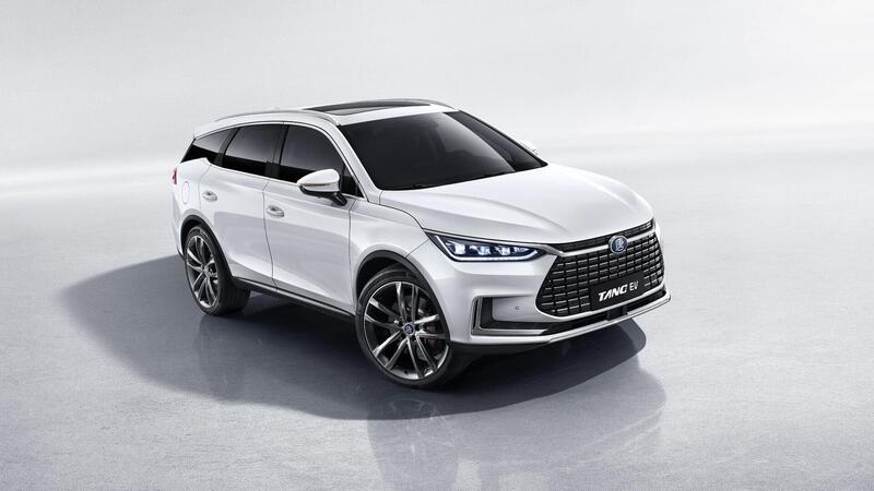 Lo sbarco europeo di BYD parte dalla Norvegia: ecco il SUV Tang EV600