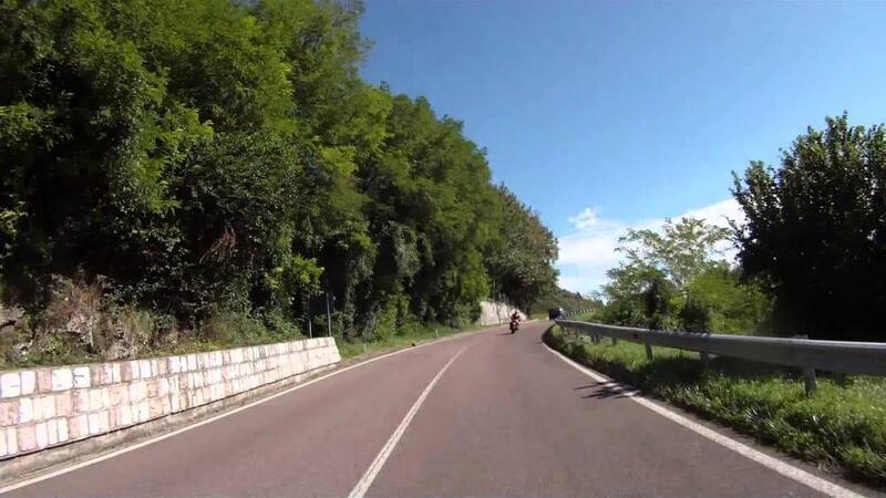 Il Costo di Asiago si allarga. 4 mesi di lavori per allargare 900 m di strada a Roana