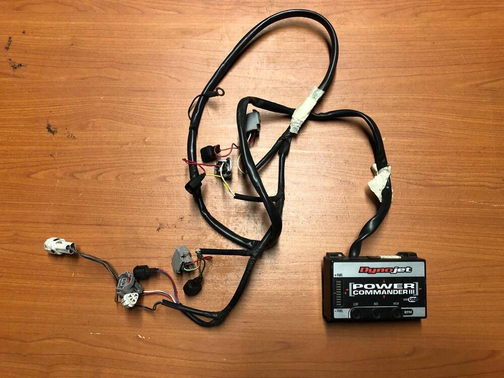 Centralina aggiuntiva Kawasaki Ninja ZX-6RR 05-06 Dynojet (3)