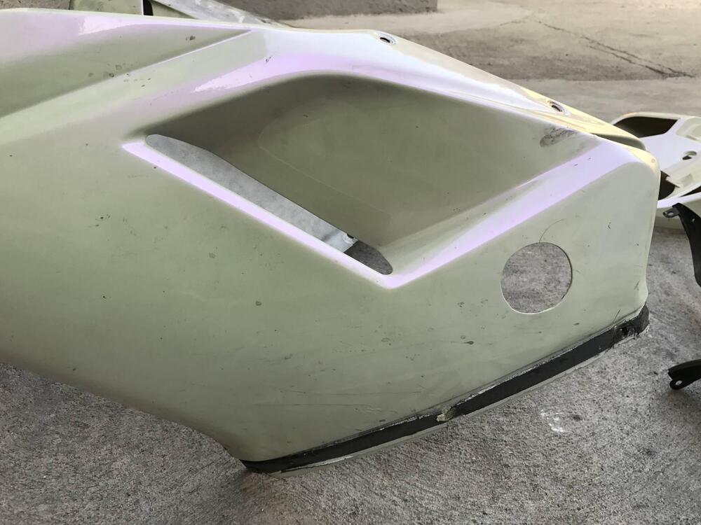 Carene stradali non originali Ducati 848 (6)