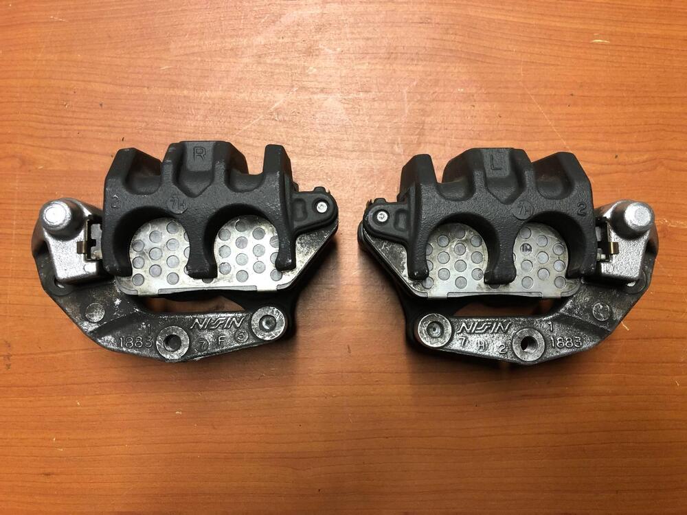 Coppia Pinze Freno anteriori Kawasaki Z 750 07-12 (4)