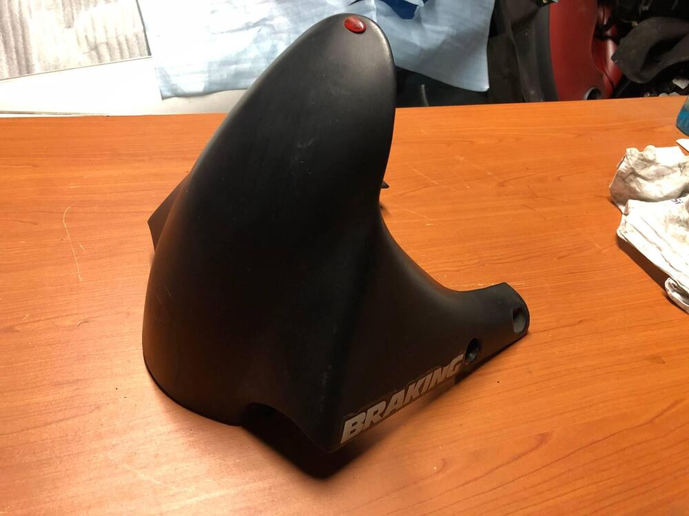 Parafango anteriore tagliato Ducati Monster