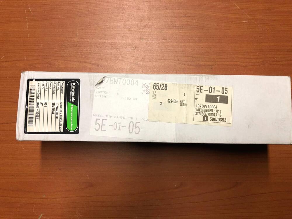 Strisce verdi ruota Kawasaki Z 750 2007 - 2012 (3)