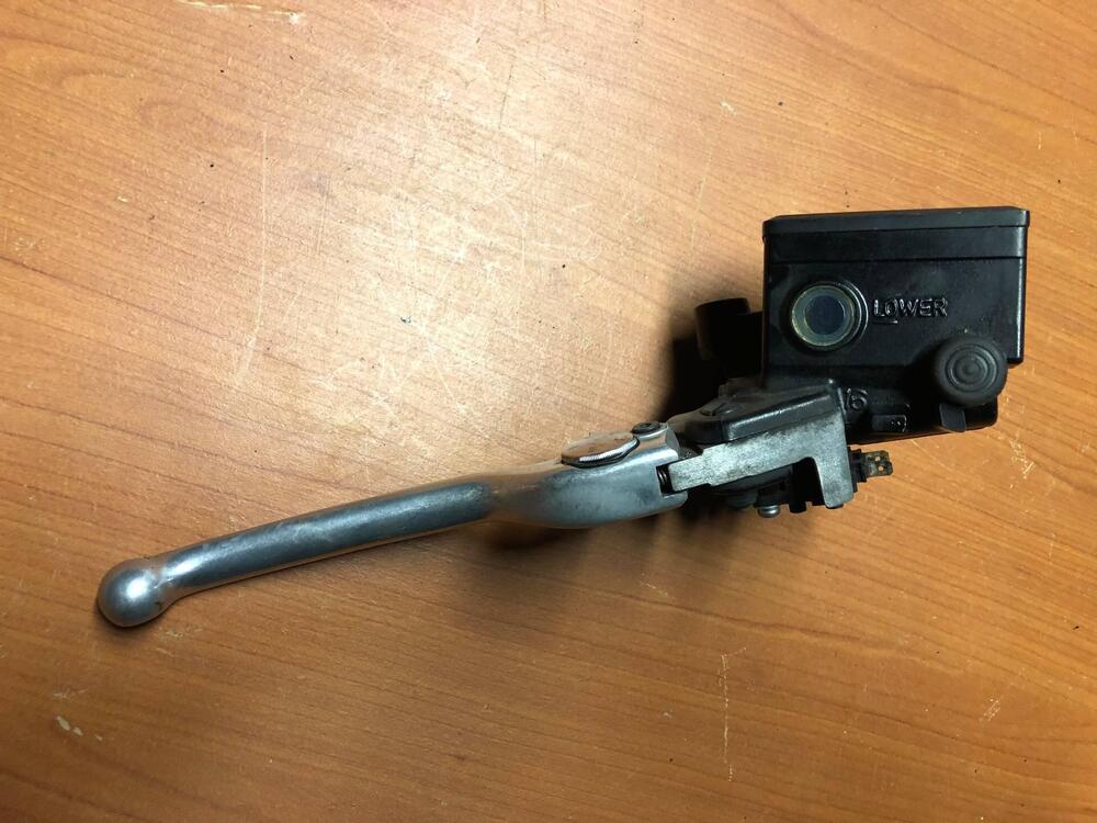 Pompa freno anteriore Yamaha Fazer 8 - FZ1 Fazer (2)