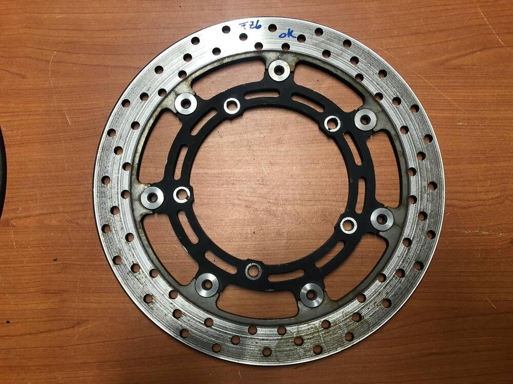 Dischi anteriori Yamaha FZ6 - FZ6 Fazer 600 04-10 (6)