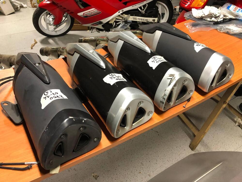 Terminale di scarico Kawasaki Z 750 2007 - 2014 (3)