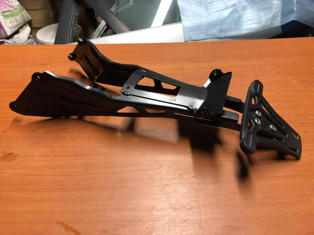 Portatarga originale Trumph Daytona 675 2009-2012 Triumph