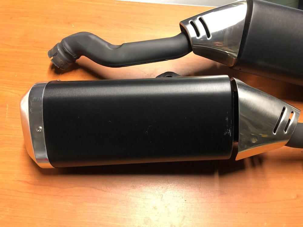 Terminali di scarico Suzuki GSX-R 1000 2007 - 2008 (2)