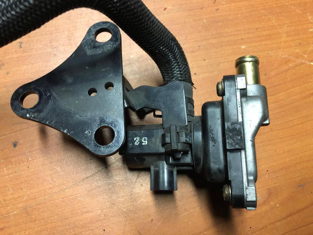 Sensore valvola antinquinamento Yamaha MT-03 660 (2)