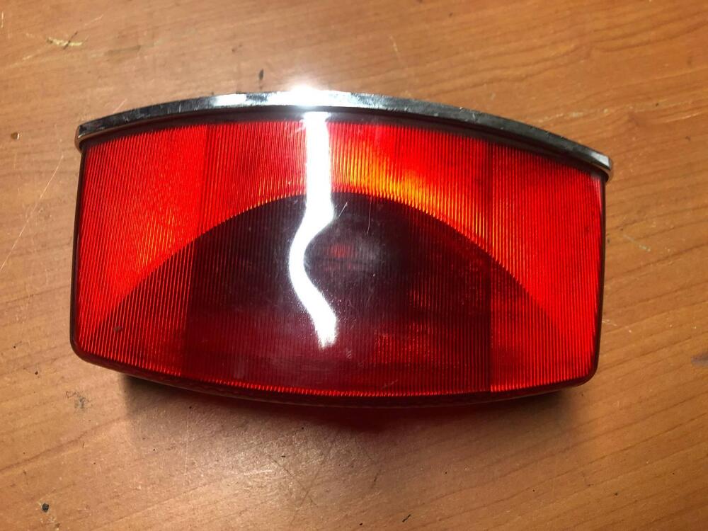 Faro posteriore Ducati Monster 600