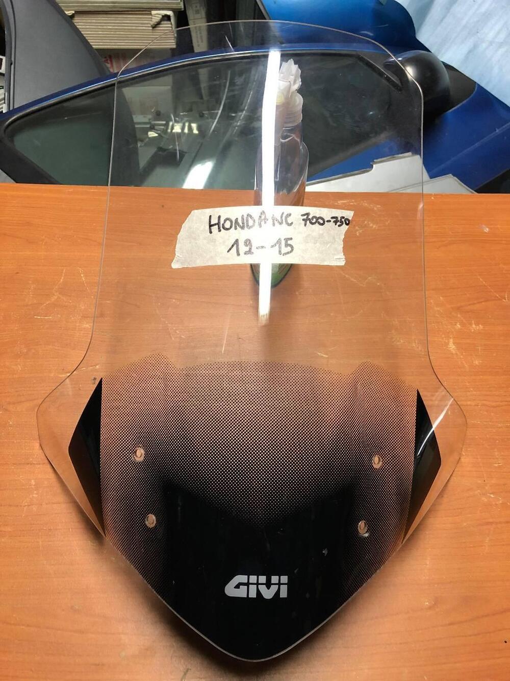 Parabrezza Givi Honda NC 700 X - 750 X 2012 - 2015