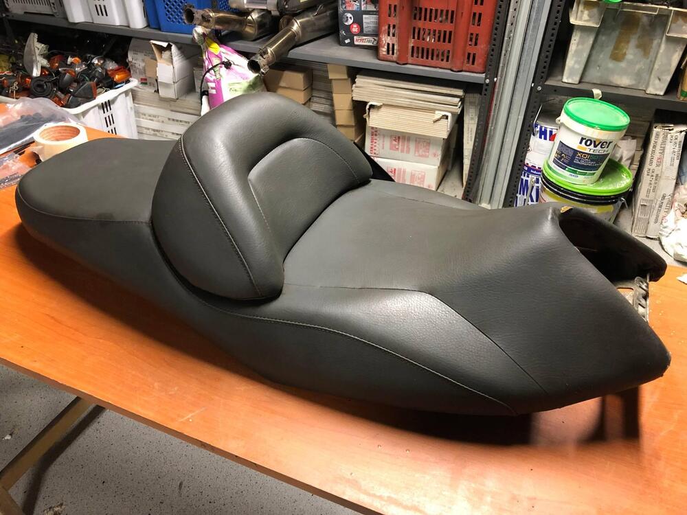 Sella Suzuki Burgman 250 - 400 1998 - 2000