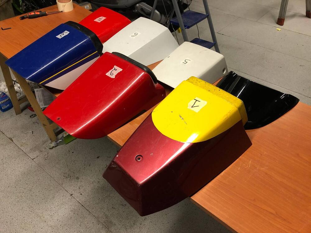 Varie unghie cover monoposto diversi modelli epoca (4)