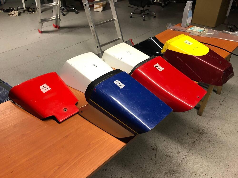 Varie unghie cover monoposto diversi modelli epoca (5)