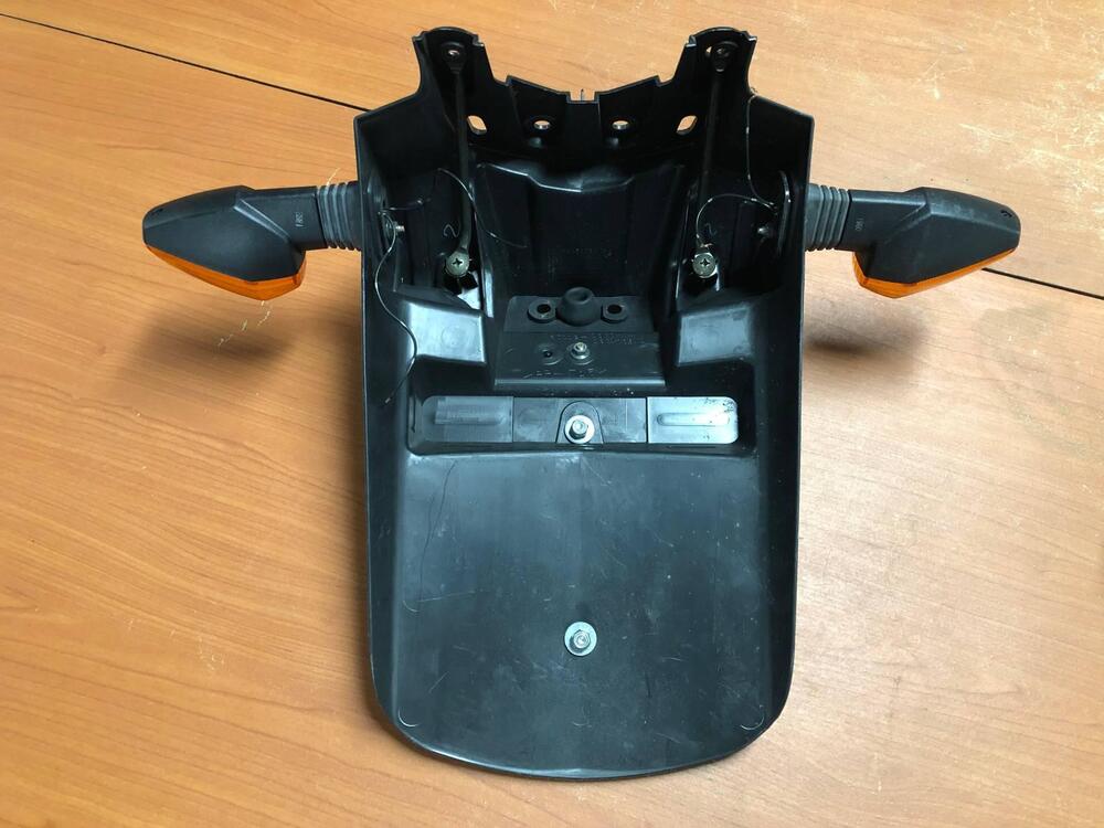 Portatarga Suzuki GSX-R 1000 2003 - 2004 (4)