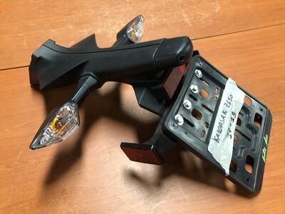 Portatarga con frecce Kawasaki Z 650 2017 - 2019