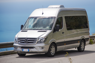 Mercedes Sprinter: pi&ugrave; carico utile ed una versione speciale per festeggiare i 20 anni