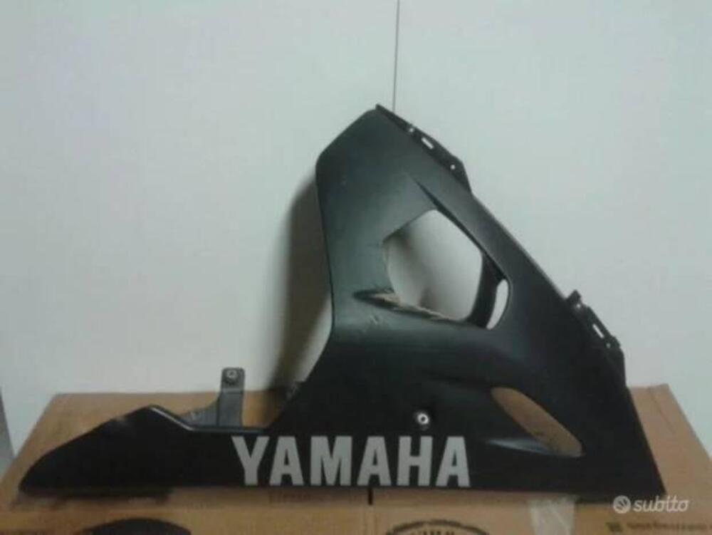 Carena puntale yamaha r6 2003