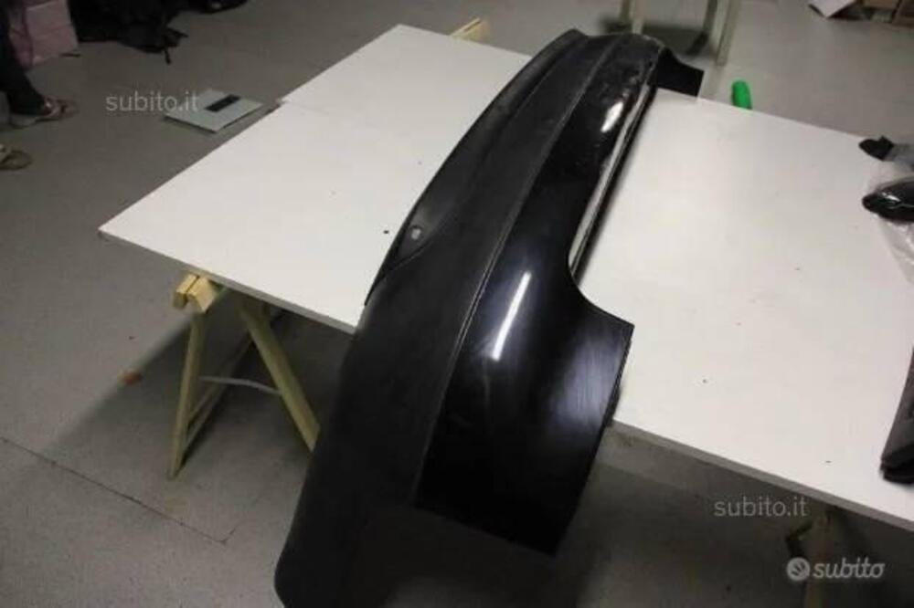 Paraurti posteriore Audi A6 station wagon 2000 (2)