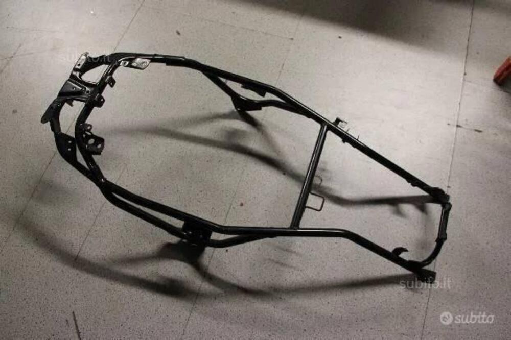 Telaio posteriore Suzuki Burgman 650