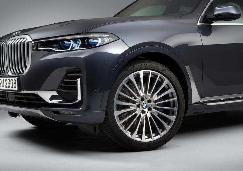 BMW X7 (2018-->>) (38)