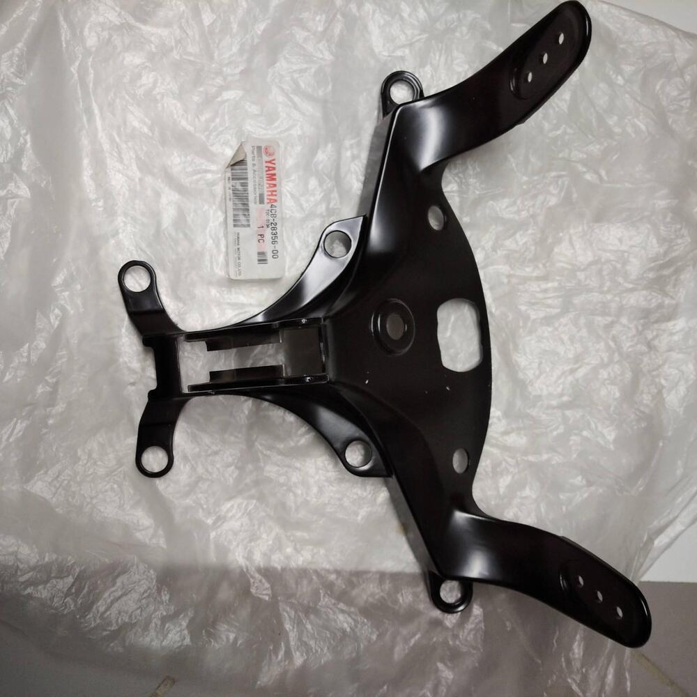 SUPPORTO SPECCHI YAMAHA R1 2007/2008