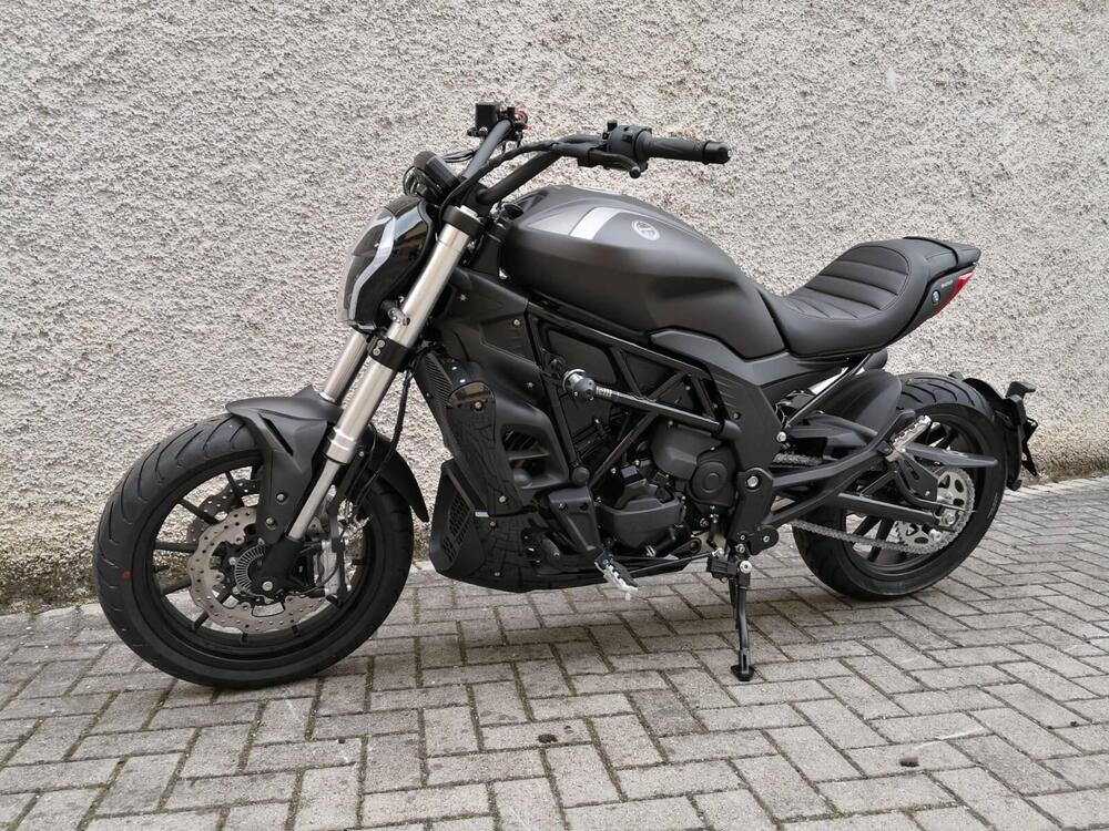 Benelli 502 C (2019 - 20) (5)