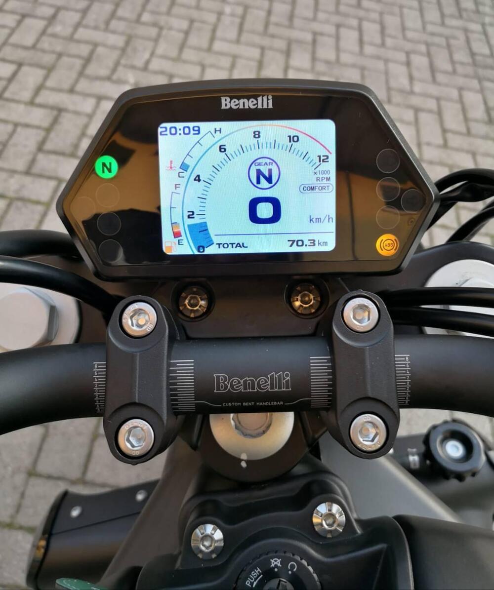 Benelli 502 C (2019 - 20) (5)